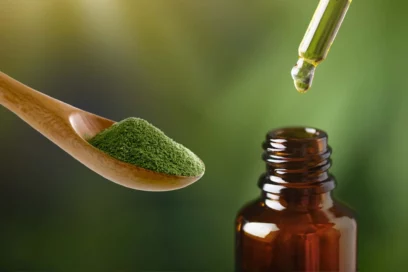Popular kratom products come in extract and powder forms.