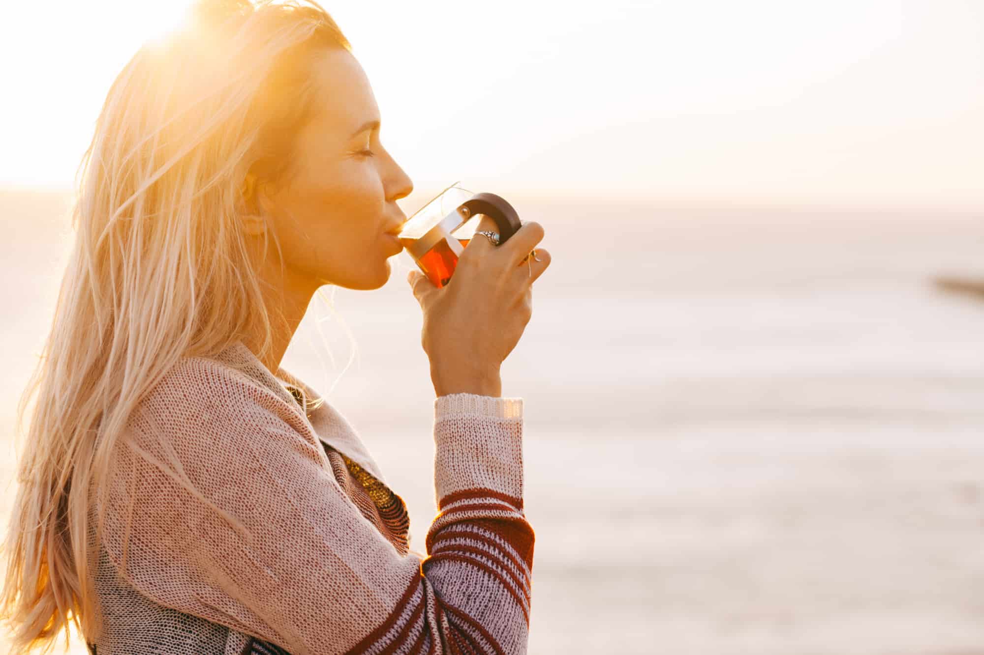 Kratom naturally boosts energy levels.