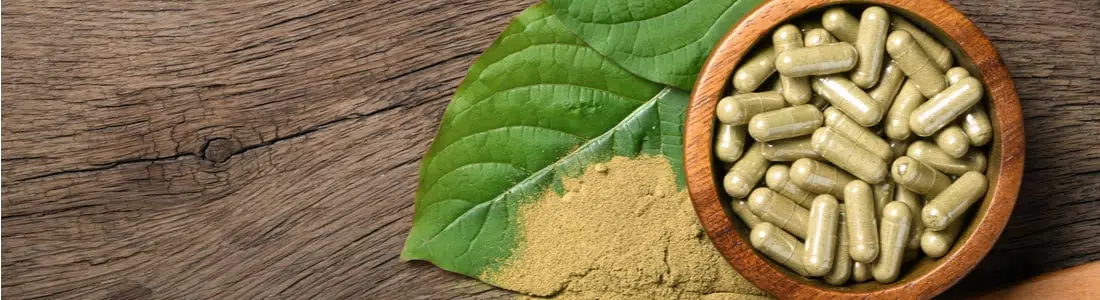 image of kratom leaves and capsules