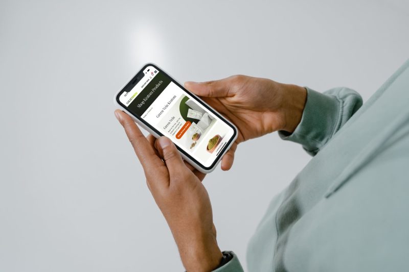 Buy kratom online at Golden Monk’s website