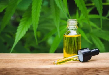 Comparing Kratom and CBD