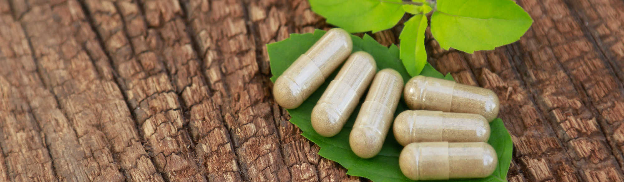 image of kratom capsules